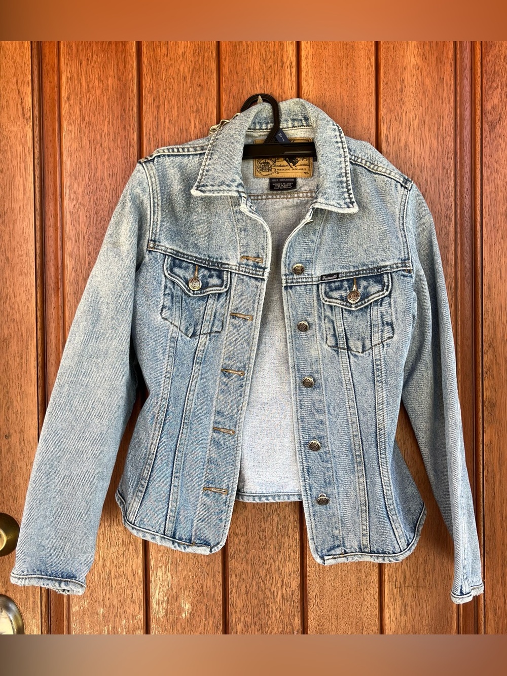Women’s Facconable Jean Jacket